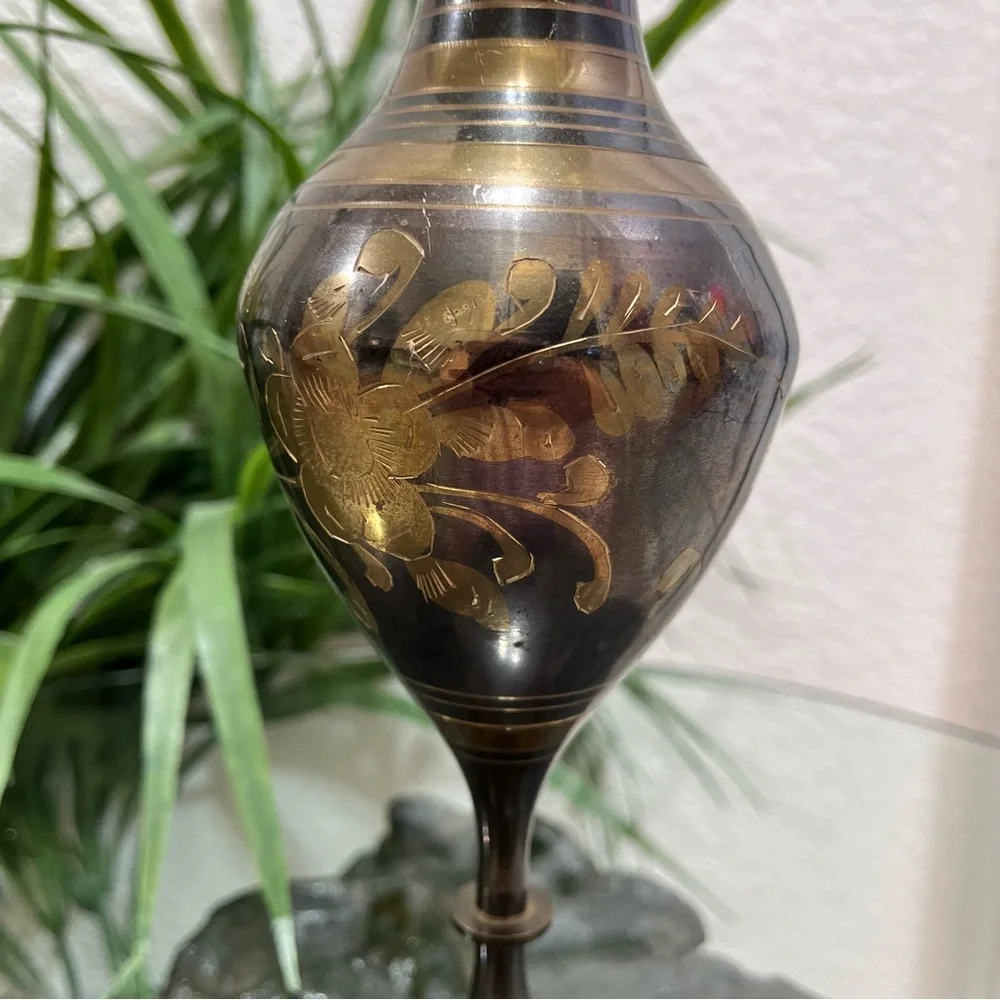 🔥Vintage🔥 Hand Crafted And Etched Tall Brass Vase 12”